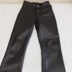 【美品】OHPLAN　レザーパンツ バイカー ライダース 牛革 レディースL OHPLAN ライダースの値段と価格推移は？｜3件の売買データからOHPLAN