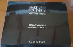 MAKE UP FOR EVER COMPACT MODELLERS