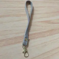 ベージュ　 合成皮革 ストラップ ゴールド金具