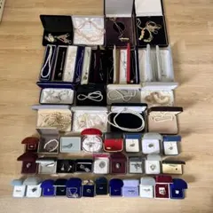 0614-2 遺品整理 ネックレス 指輪 アクセサリー まとめ売り 箱入り