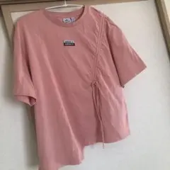 adidas アディダスオリジナルス　Tシャツ　背面ロゴ　サクラ色　Lサイズ