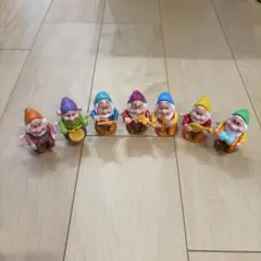 トールペイント　作品　7人の小人　置物 トールペイント作品7人の小人置物