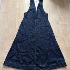 GU ジャンパースカート