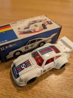 トミカ ポルシェ935ターボ F31 1/61