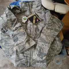 米軍実物 新品 GORE-TEX、LEVEL 6 パーカー S-shortサイズ - メルカリ