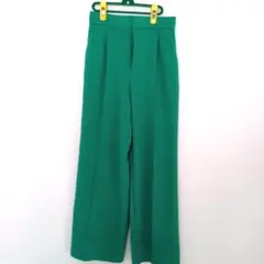 グリーン ワイドパンツ