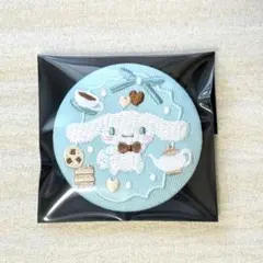 サンリオ 刺繍缶バッジ 3 シナモロール シナモン