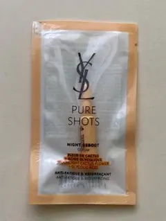 イヴ・サンローラン　ピュアショット ナイトセラム