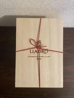 Giraud1102リヤドロ 【未使用・木箱入・栞付】招き猫 リデコ　両手 2025年最新】リヤドロ 招き猫の人気アイテム - メルカリ