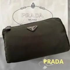 PRADA プラダ　ポーチ　三角ロゴプレート　モスグリーン