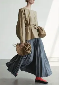 美品 THE ROW ザロウ Karla Top 長袖 ブラウス シャツのサムネイル