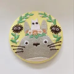 未開封品 ジブリ となりのトトロ クローバー 花巾着 刺繍 中トトロ 小トトロ 未開封品 ジブリ となりのトトロ クローバー 花巾着 刺繍 中トトロ 小