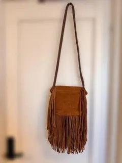 フリンジ付きブラウンバッグ