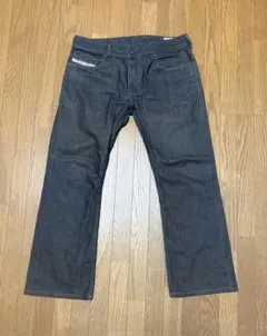 ディーゼル ZATINY 31 ダークデニム ブーツカットデニムのサムネイル