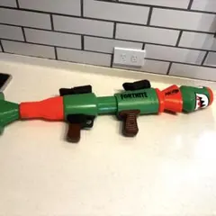 【早い者勝ち！】NERF FORTNITEロケットランチャーフォートナイトナーフのサムネイル