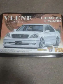LUXY レクサス LS400 プラモデル 4輪独立エアサス 廃盤LUXY レクサス LS400 プラモデル 4輪独立エアサス最終値引き
