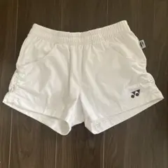 YONEX バドミントンテニスショートパンツ 白