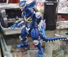 KEEPPLEY サイバーゴモラ プラモデル ウルトラマンエックスのサムネイル