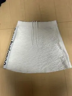 new balance golf スカート