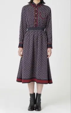【美品】LOVELESS ワンピース チェーン柄 S トリンドル玲奈さん着用