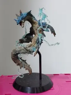 モンスターハンター　モンハン　フィギュア　ラギアクルス