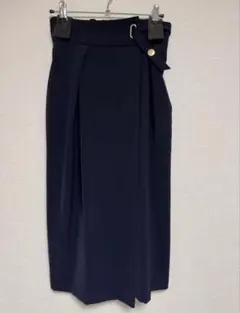 【Catlover様】美品 TONAL ネイビーウエストデザインスカ ートのサムネイル