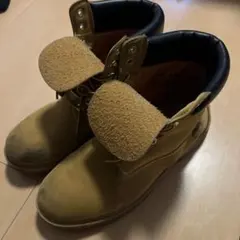 Timberlandイエローブーツ