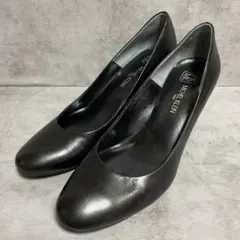 Item thumbnail for item bfa9a713-7e34-42f6-bc4c-cbb8f1b4dfe2