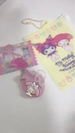 My Melody ハート型アクリルキーホルダー