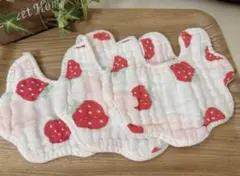 【人気】3枚set スタイ イチゴ柄 ベビーギフトセットプチギフト　出産祝い