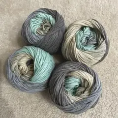 グラデーションコットンヤーン　ミントグリーングレー系