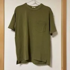 ジーユー Tシャツ