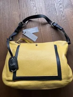 NICOLI イエロー ショルダーバッグのサムネイル