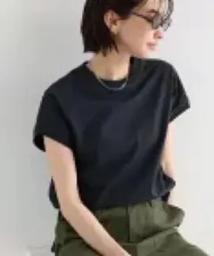アンドミー　コットン汗染み防止　フレンチスリーブＴシャツ　ブラックのサムネイル