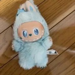 POP MART ぬいぐるみ　ラブブ