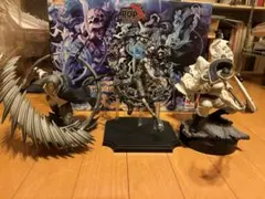 ニ*カ様 ワンピース 一番くじ シャンクス エース 白ひげ モノクロフィギュア