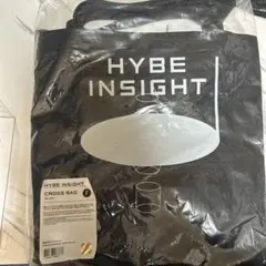 HYBE INSIGHT  CROSS BAG