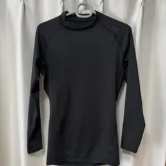 ブラック 長袖 アンダーシャツ
