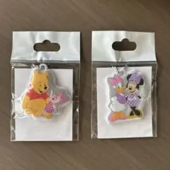 【新品】Disneyディズニー　プーさん　ミニー　キーホルダー