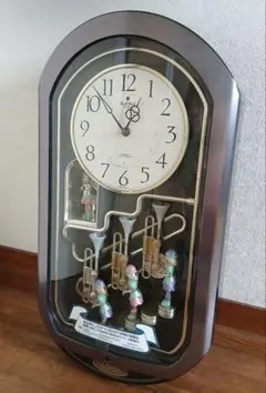 【希少品】リズム時計　 スモールワールド　廃盤　電波時計　掛け時計　18曲収録 新品未使用 リズム時計 スモールワールド 廃盤 電波時計 掛け時計 18曲