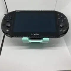psvita本体（PCH-2000）、16/8GBメモリー、付属品、ソフト3本