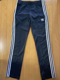 Item thumbnail for item 265d27ae-f385-417c-89d2-01484efafc8a