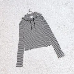 【W.W.G】　フード付きトップス　（Ｆ）　ボーダー　長袖　黒白　タイト　薄手