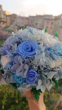 値下げ中。   プリザーブドフラワーのラウンドブーケ