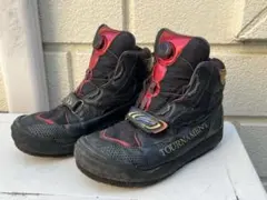 Item thumbnail for item f79f2000-e327-479e-b2b6-92db90b8ecba