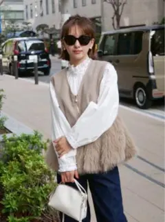 【新作】ファー切り替えベスト アナイ アルアバイル セルフォー好きな方