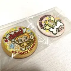 ナルミヤキャラクターズ 刺繍缶バッジビスケット