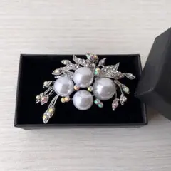 新品 大粒 パール ブローチ シルバー 銀色 キラキラ ビジュー 卒業式 入学式