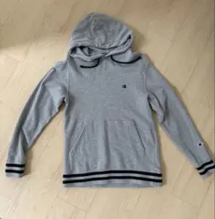 Champion◆フード付きパーカー