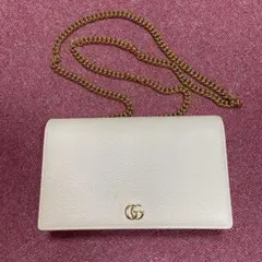 GUCCI チェーンウォレットのサムネイル